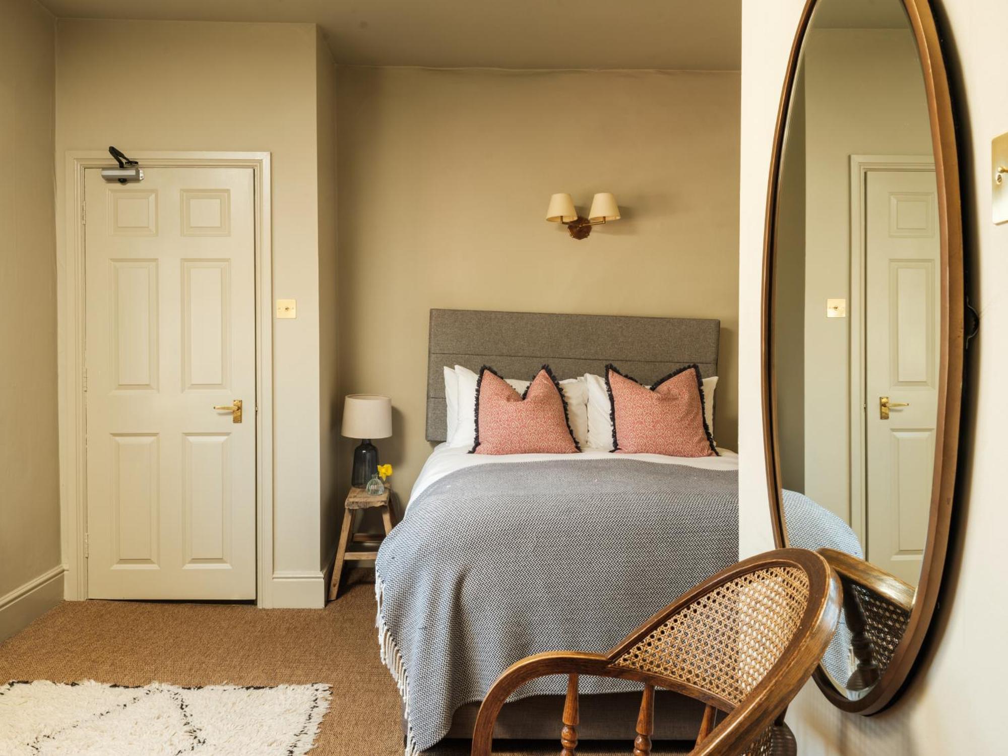 Отель The Grosvenor Arms Hindon Номер фото