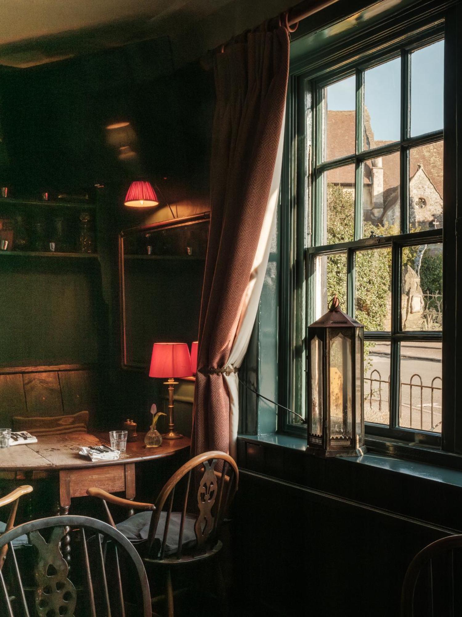 Отель The Grosvenor Arms Hindon Экстерьер фото