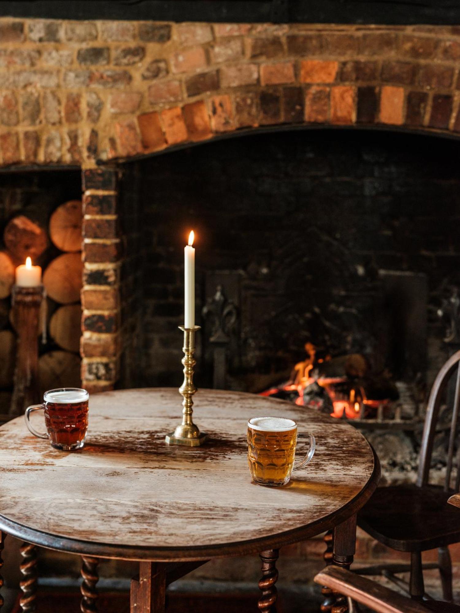 Отель The Grosvenor Arms Hindon Экстерьер фото